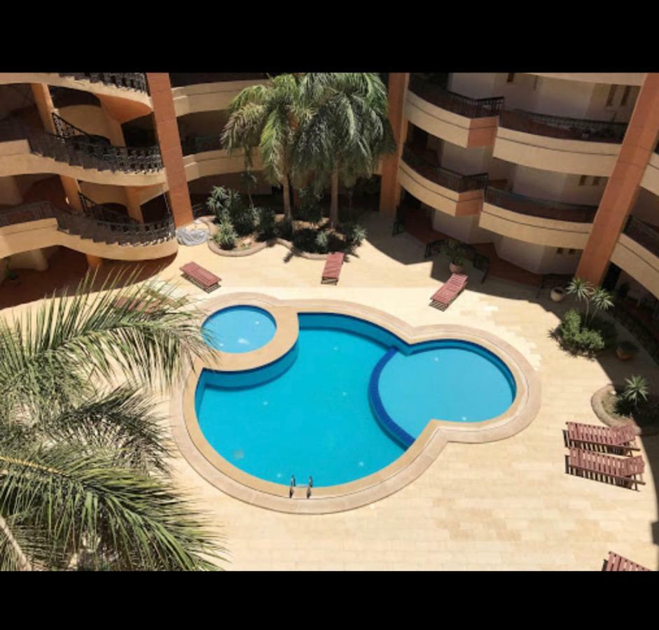 Beautiful Apartment Near The Beach, Pool View Hurghada Extérieur photo